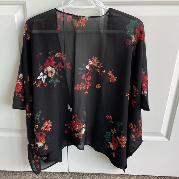 Floral Kimono - Picture 2 of 2